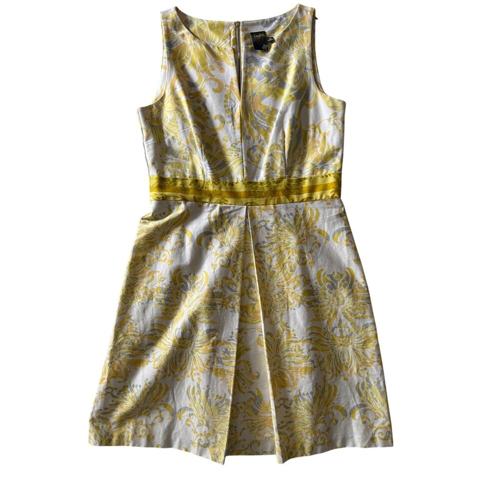 Taylor Women’s Sleeveless Fit & Flare Dress Yellow Floral Print Button Sz 10